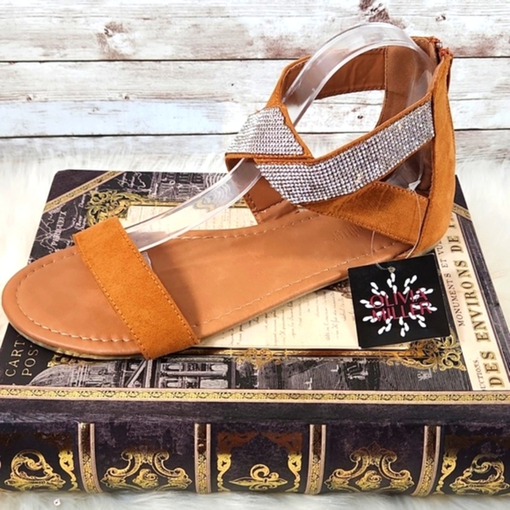 NWT, Olivia Miller, tan, clear bling sandle, cris cross bling strap, back zipper - Picture 2 of 8
